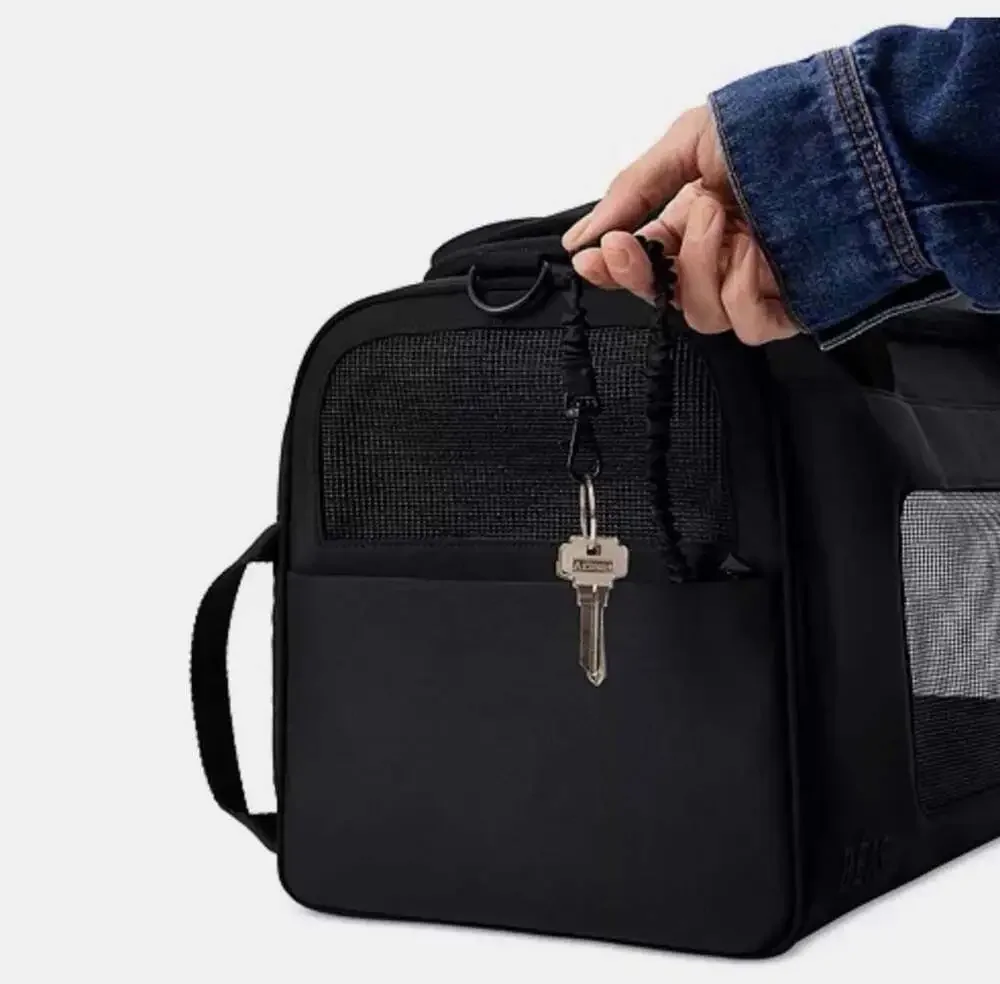 BÉIS The Pet Carrier in Black